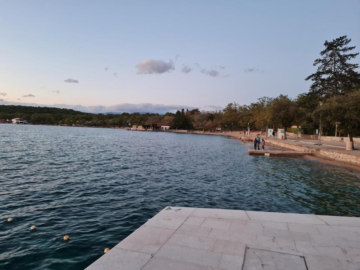 My Paradies - Njivice Studio**** エクステリア 写真